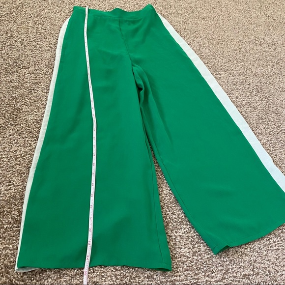 ASOS GREENA AND WHITE WIDE PANTHE. NWT. SIZE 0 - Picture 4 of 5